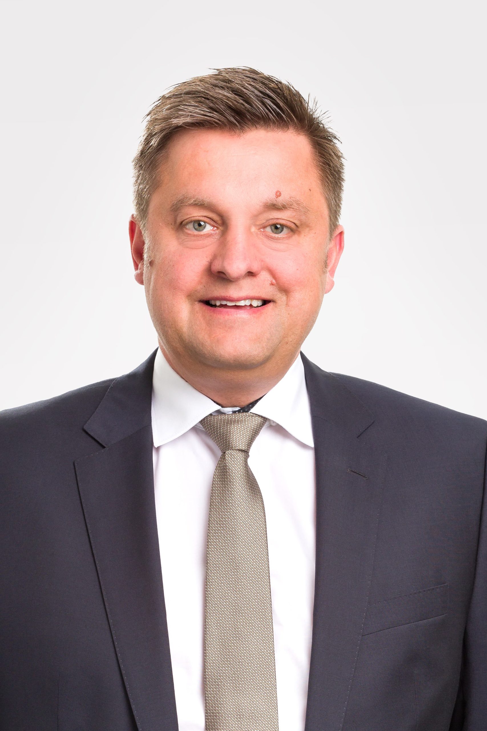 Zum Autor: Dr. Christian Meisl
